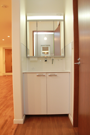 �����Z��@�D�y������@�{�H����@